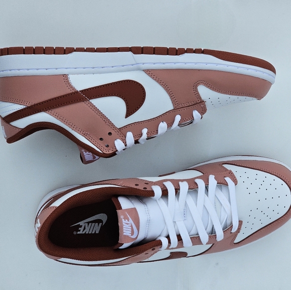 Nike Dunk Low Red Stardust - Picture 4 of 7